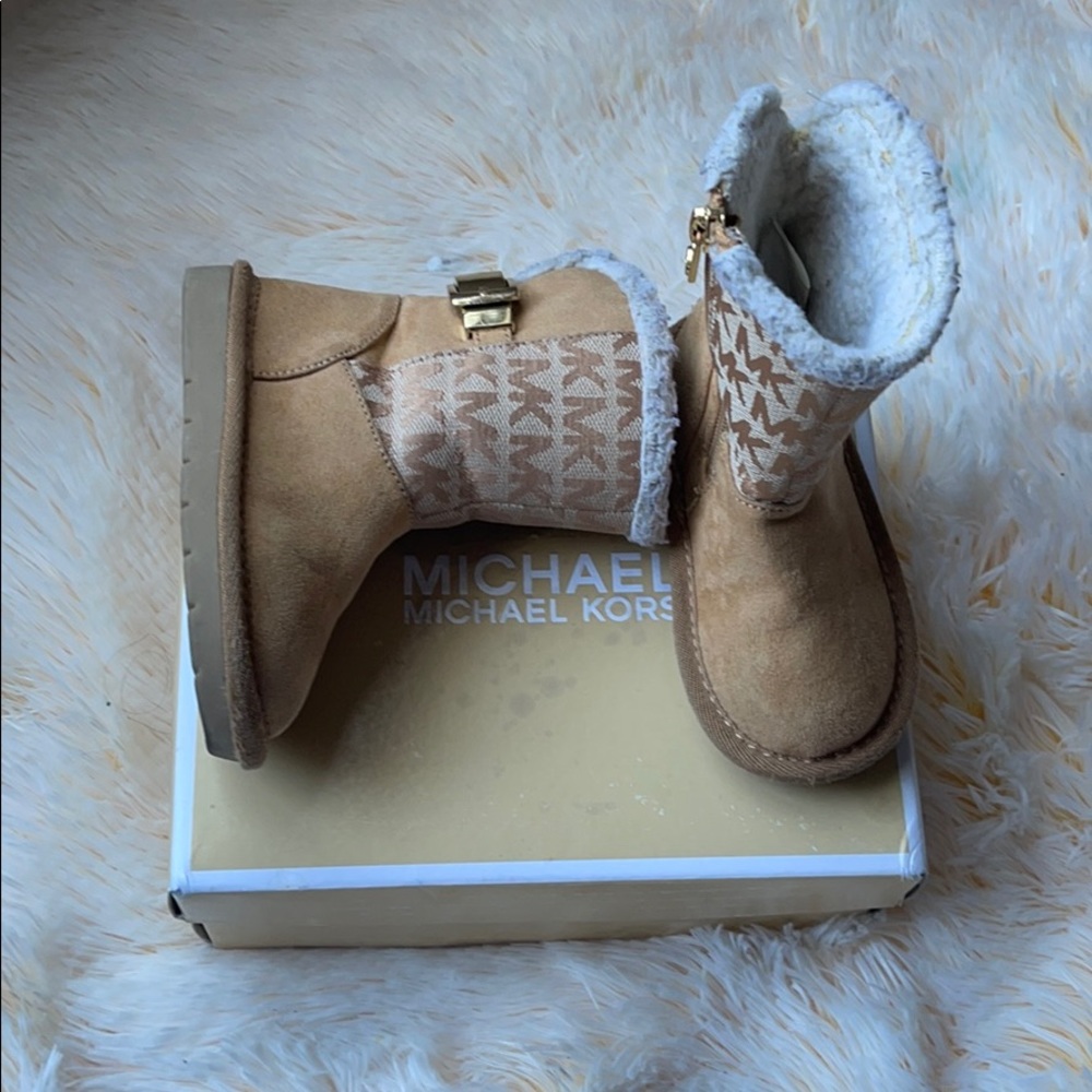 🌸 girl boots